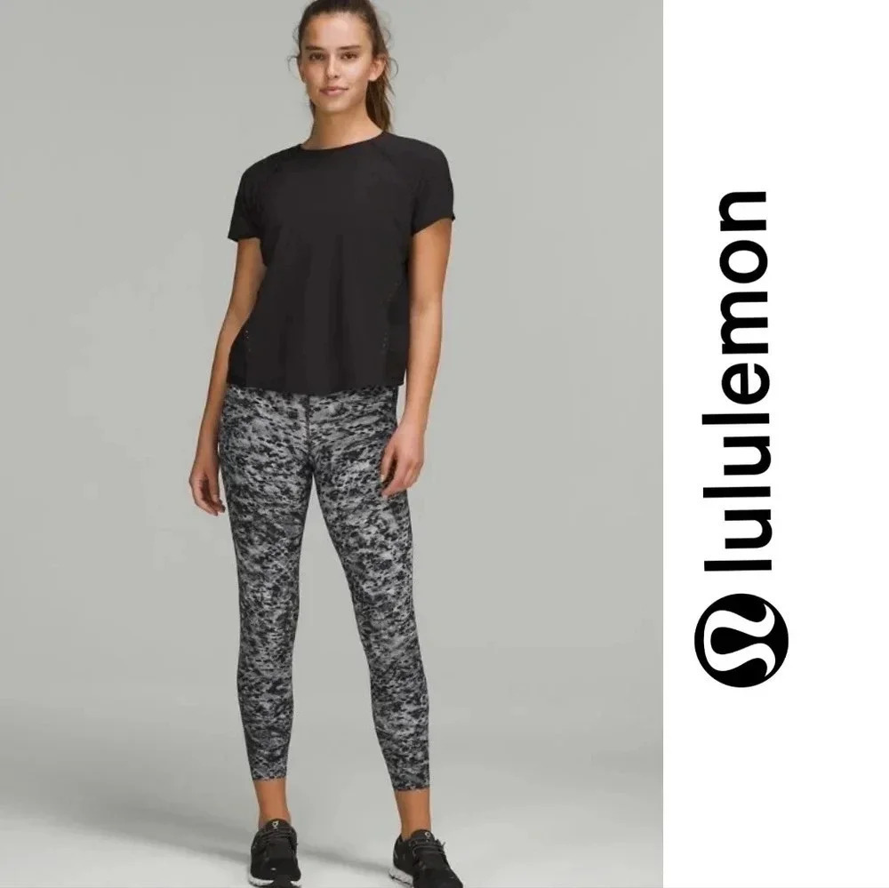 Lululemon Base Pace High Rise Tight Estuary Grey Women's Leggings Pants Size 4.